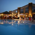 Assia 3* Φουσέκιο